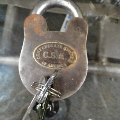 Confederate State Of America vintage lock with key