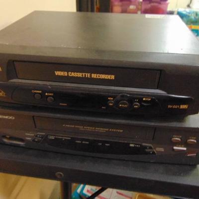 2 VHS players.