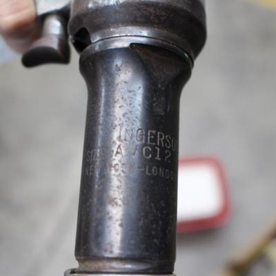 Airplane tools
