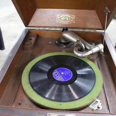 Victrola record player & records