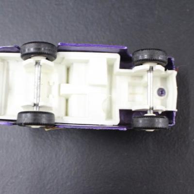Tootsie Toy Vega Car