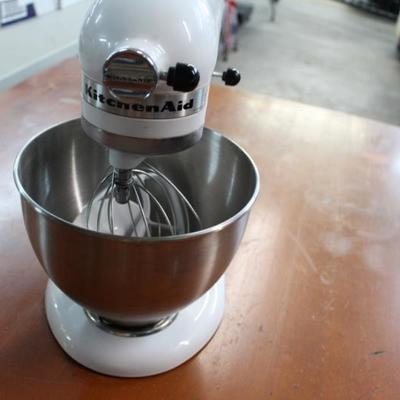 Kitchen Aid Classic mixer