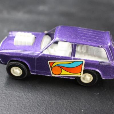 Tootsie Toy Vega Car