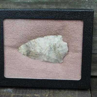 Excellent S. GA Projectile Point of Gray Chert, 3" Sharp point