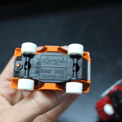 ERTL Looney Tunes metal cars