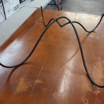 Cast iron pot hanger