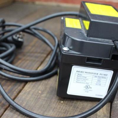 Dehumidifier pump
