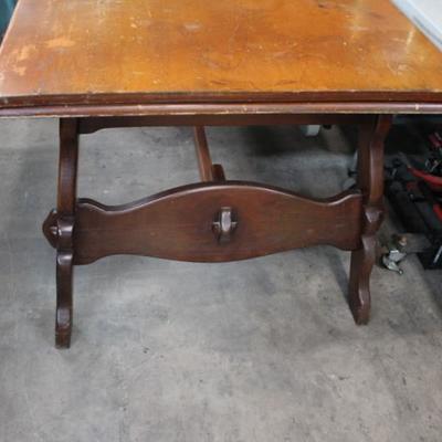 Kitchen table