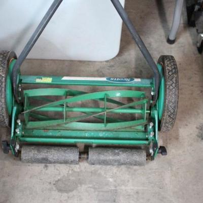 Scott's push reel lawn mower