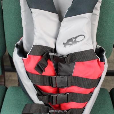 Adult S/M life vest