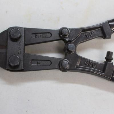 Bolt cutter
