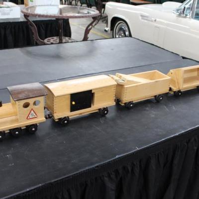 5 Piece Large Wood Floor Train