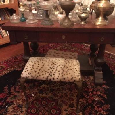 Executive Desk / Writing Table: Antique PT0913  https://www.ebay.com/itm/113240889995