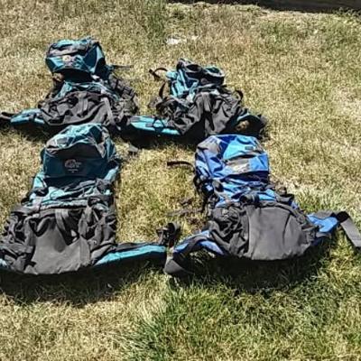 Four Low Alpine Australis Hiking Packs