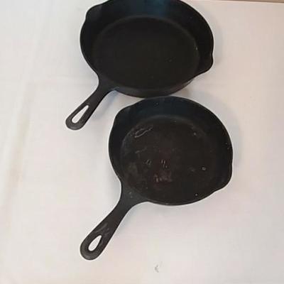 10-Inch Griswold Cast Iron Pan