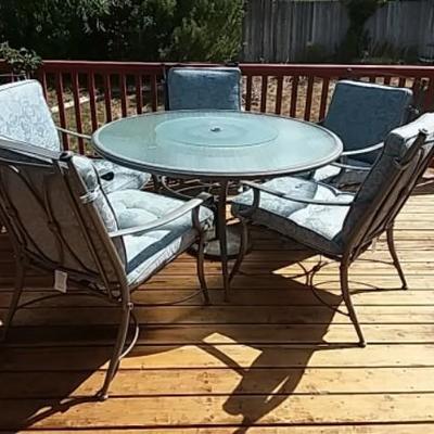 Patio Dining Table with 4 Chairs