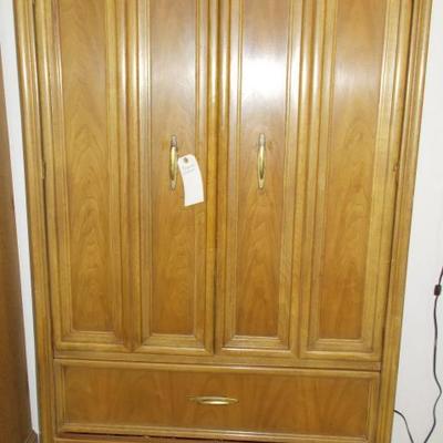Thomasville wardrobe $295
