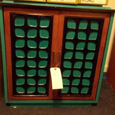 Cabinet $30