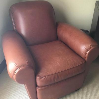 Leather Chair Lot 1