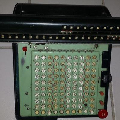 Antique Monroe Adding Machine (2)