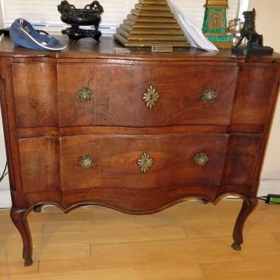 19th Century French chest of draws
