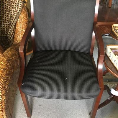 Kimbell Desk Style Chair WN7027 Local Pickup https://www.ebay.com/itm/123400242877