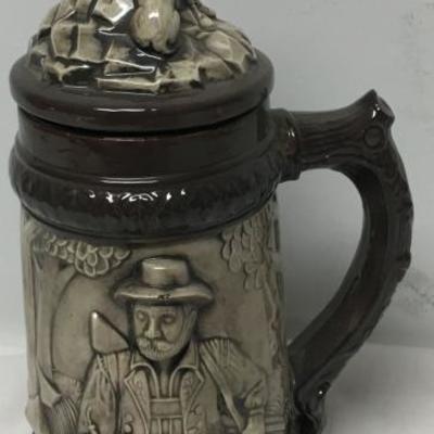 Beer Stein: Vintage Handmade and Painted Old Man with Dog RM1260  https://www.ebay.com/itm/113297294800
