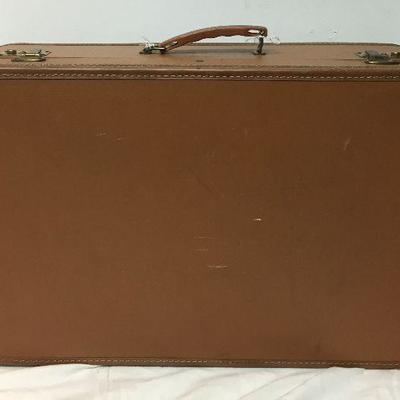 Vintage Luggage CW1002  https://www.ebay.com/itm/113297428250
