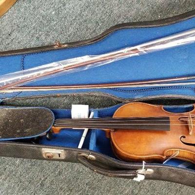 Violin with Case WN1000  https://www.ebay.com/itm/123405237218