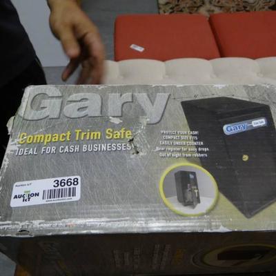 Gary Compact Safe New in Box