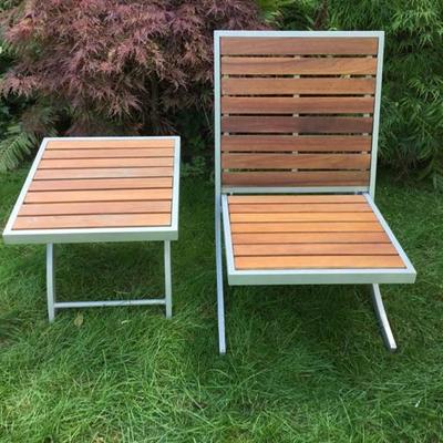 Rialto Outdoor Lounge Chair & Table