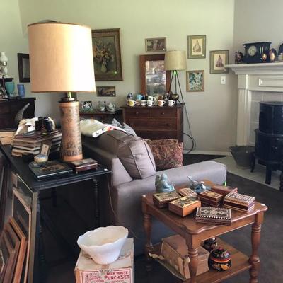 Living Room Decoratives, Vintage Table Lamp, Vintage Table Lamp, Antique Sofa Table, Milk Glass Punch Bowl Set  
