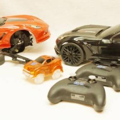 Lot of 2 Remote Control Cars - Working Condition U ...