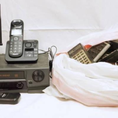Hitachi VCR, cordless telephones and a bag of vint ...