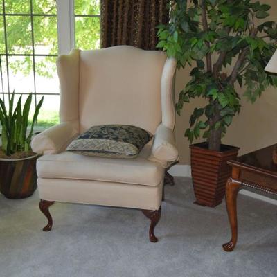 Accent Chair with Decorative Pillow & Artificial Plants