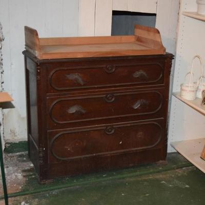 Vintage Dresser & Home Decor