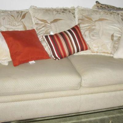 nice off white couch  BUY IT NOW  $ 165.00