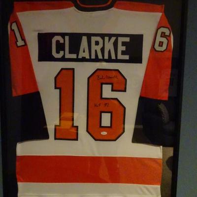 Bob Clarke signed jersey w/coa
