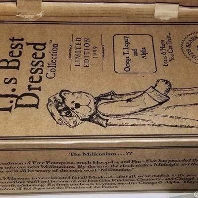 Collectible dolls, Boyd's Bears, and the like