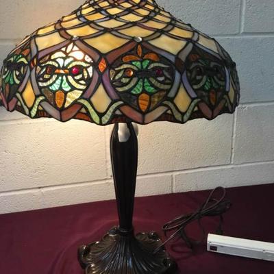 Tiffany Style Lamp 2