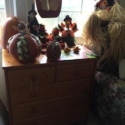 Tons of Holiday Items.