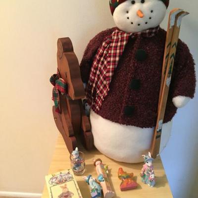 Tons of Holiday Items.