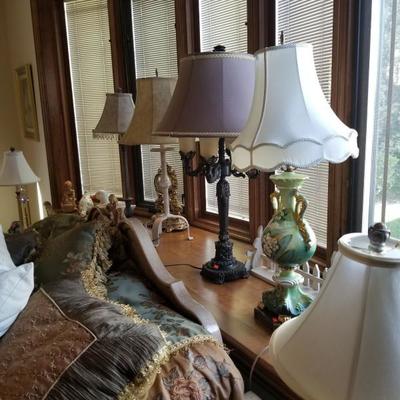 Great assortment of lamps