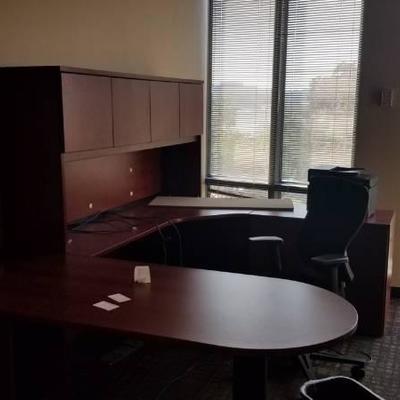 Executive U-Shape Desk