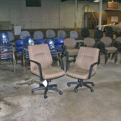 Office Chairs 