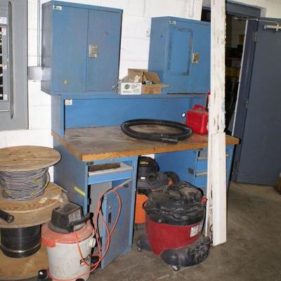 Work Station & Wall Cabinets