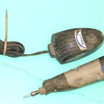 Cordless Dremel w/ Charger, Works
