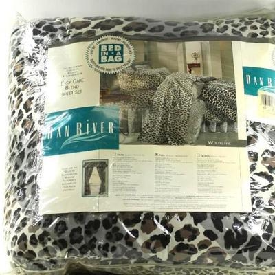 Full Size Animal Print Bed in a Bag