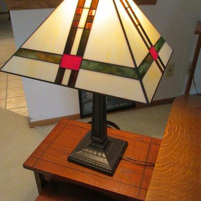 Mission table lamp