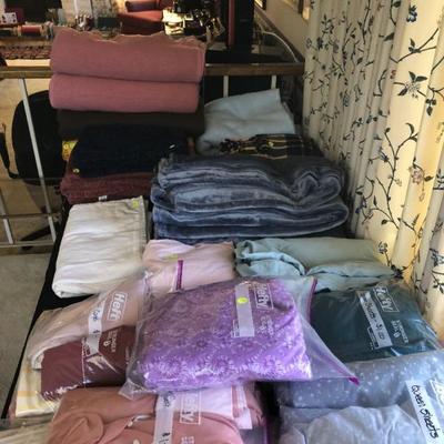 Linen. Bedding etc